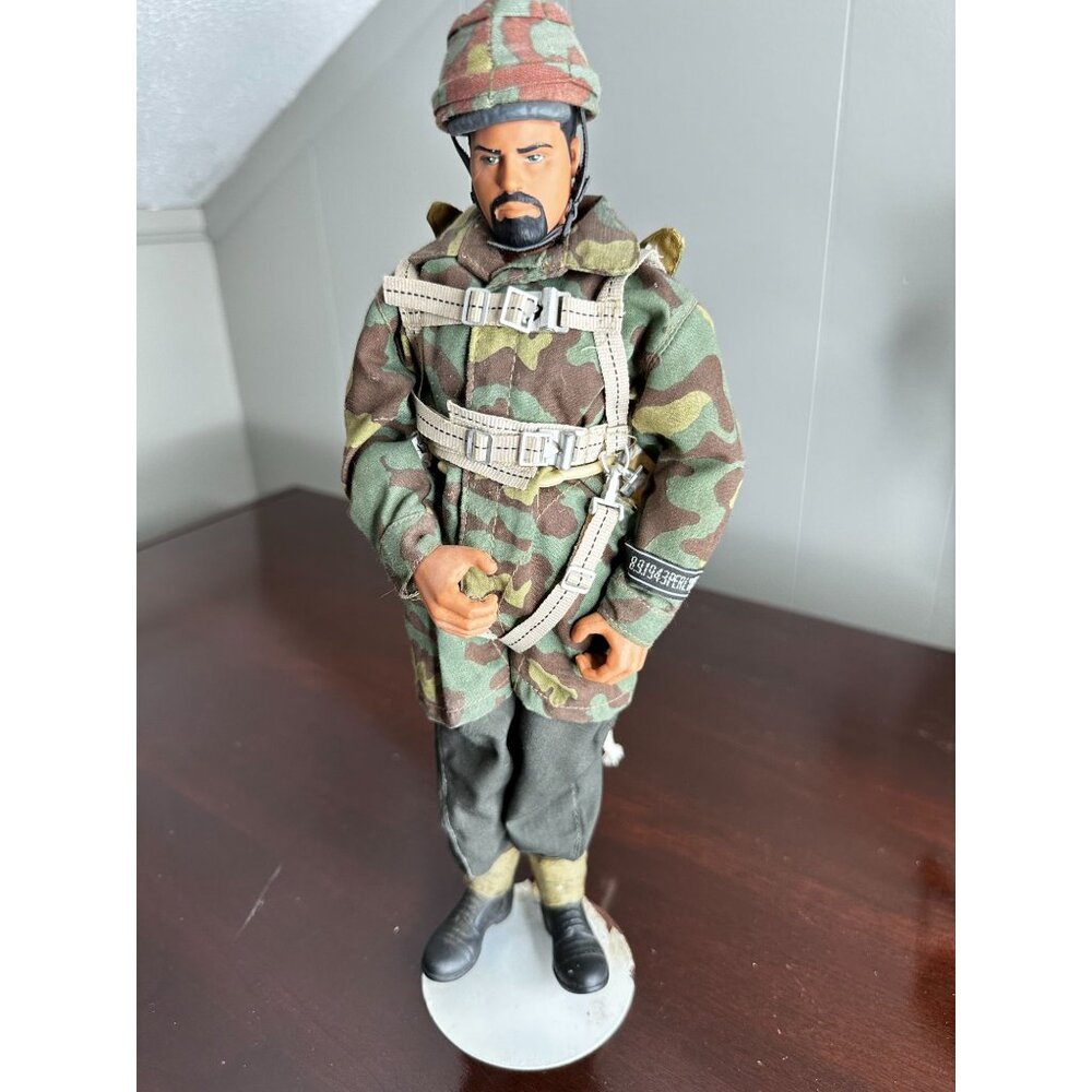 Hasbro GI Joe Military Special Forces Parachute Jointed Action Figures Toy 1996